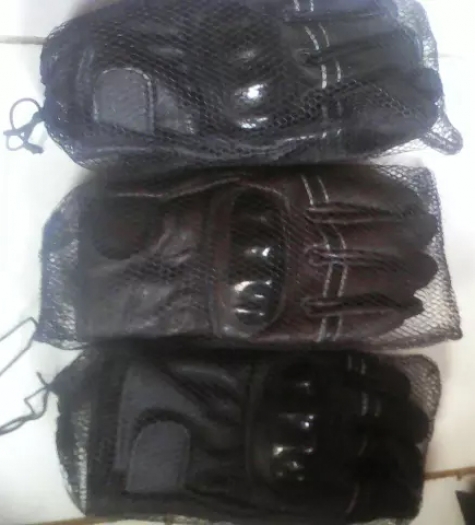 SARUNG TANGAN KULIT